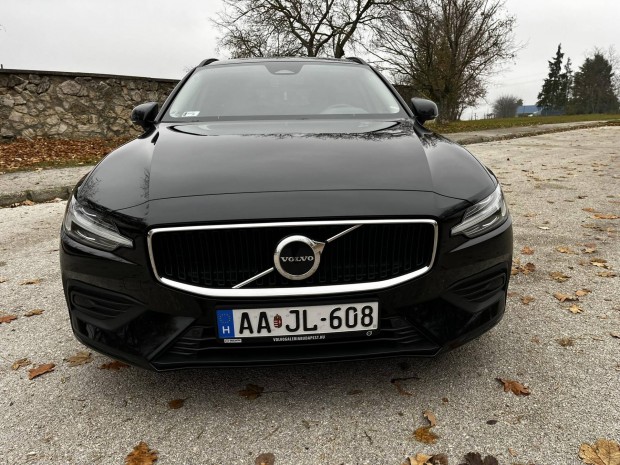 Volvo V60 2.0 [B3] Mhev Core DCT 1. tulaj FA-s